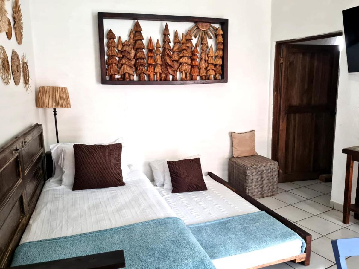 Hotel Casa Pino, Tu Casa En Ataco กอนเซ็ปซิอ็อน เด อาตาโก ภายนอก รูปภาพ