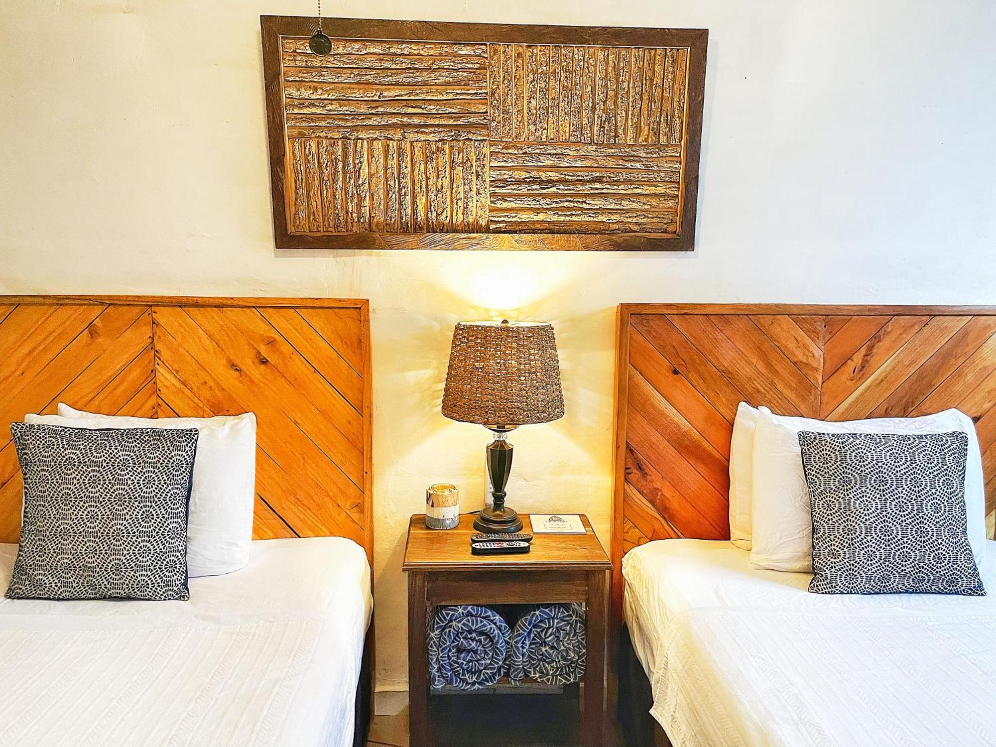 Hotel Casa Pino, Tu Casa En Ataco กอนเซ็ปซิอ็อน เด อาตาโก ภายนอก รูปภาพ