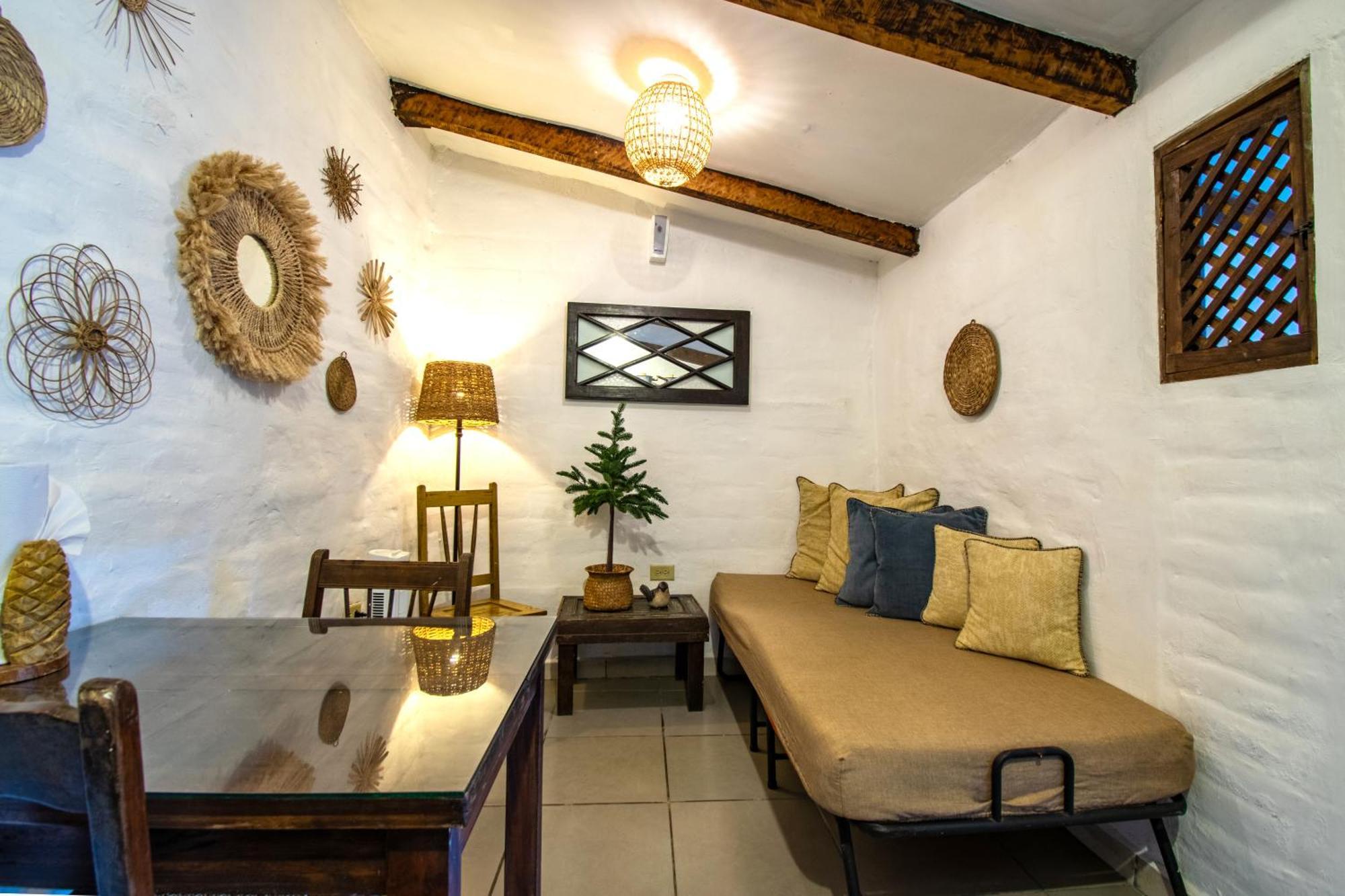 Hotel Casa Pino, Tu Casa En Ataco กอนเซ็ปซิอ็อน เด อาตาโก ภายนอก รูปภาพ